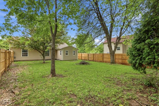 2654 Cooper Pointe Circle, Indianapolis, IN 46268
