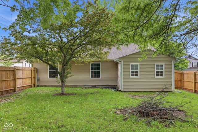 2654 Cooper Pointe Circle, Indianapolis, IN 46268