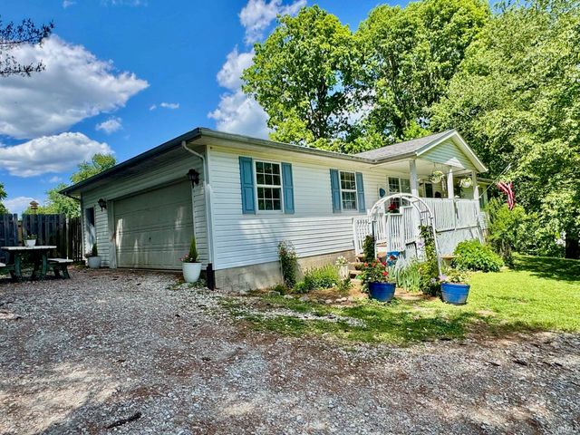 45 Hickory Heights Drive, Bedford, IN 47421