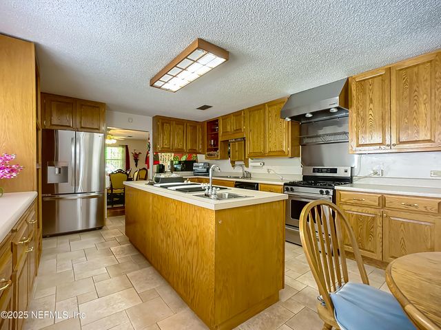 26504 SHEARED STOKES Road, Hilliard, FL 32046