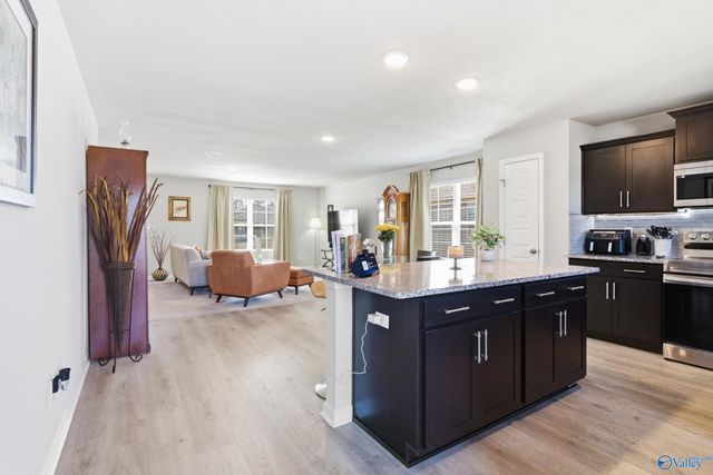 122 Domingues Avenue, Meridianville, AL 35759