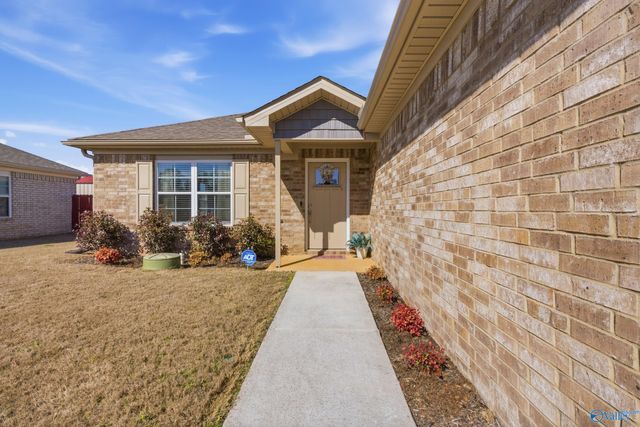 122 Domingues Avenue, Meridianville, AL 35759