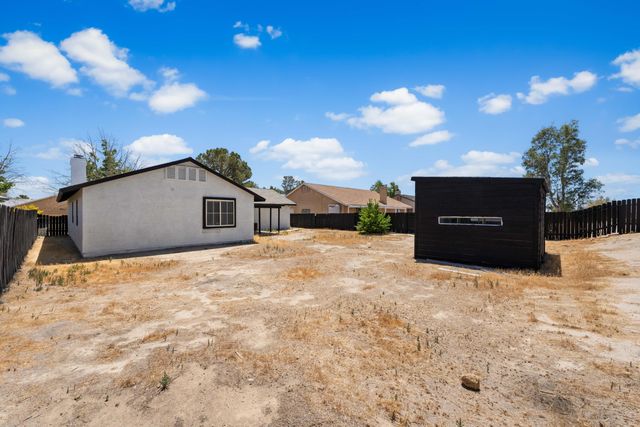 2309 Thistle Street, Rosamond, CA 93560