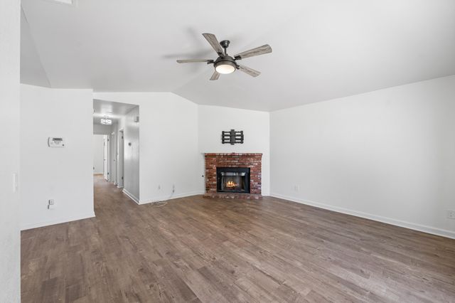 2309 Thistle Street, Rosamond, CA 93560