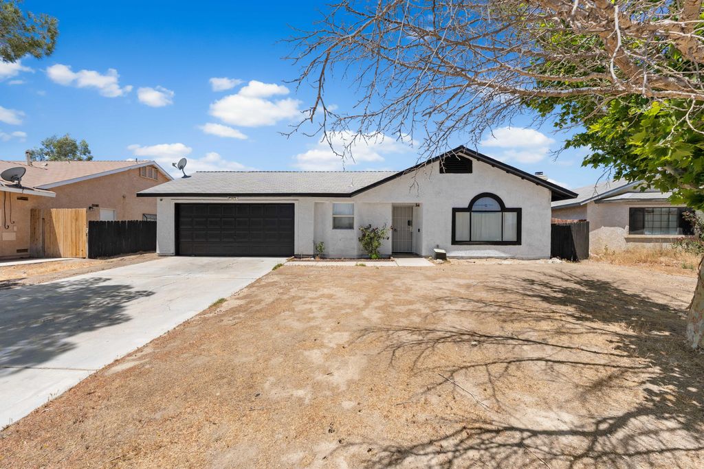 2309 Thistle Street, Rosamond, CA 93560