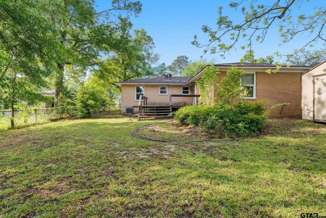 1520 E Hankerson st., Tyler, TX 75701