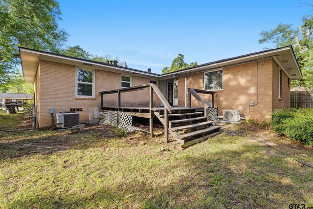 1520 E Hankerson st., Tyler, TX 75701