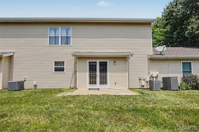 3129 Windwood Trails Drive, St Peters, MO 63303
