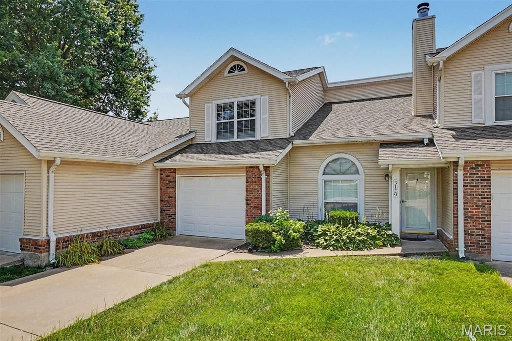 3129 Windwood Trails Drive, St Peters, MO 63303