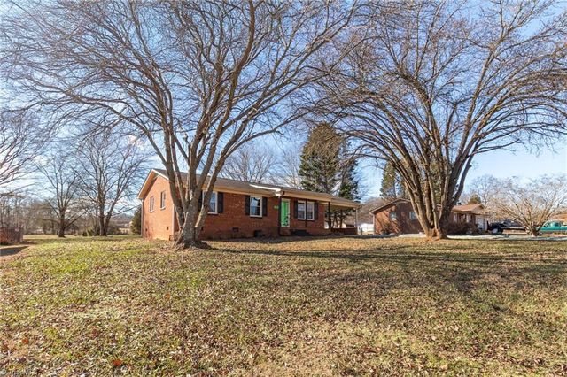 176 Terrace Lane, Lexington, NC 27292