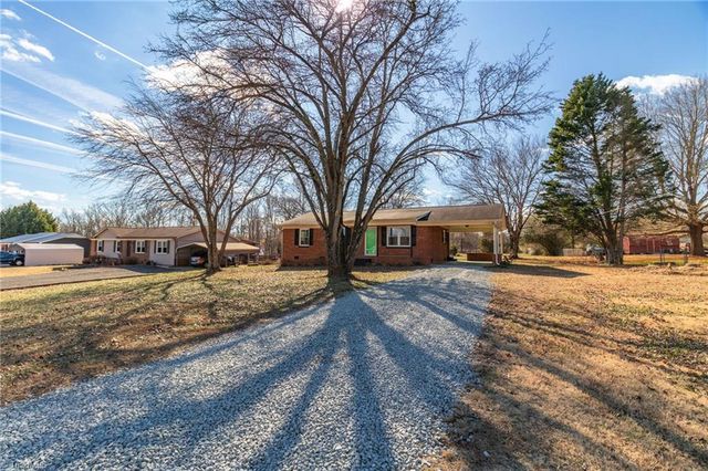 176 Terrace Lane, Lexington, NC 27292