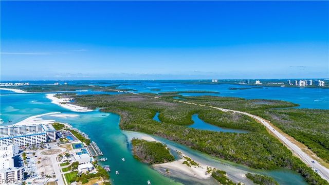 26000 Hickory BLVD 303, Bonita Springs, FL 34134