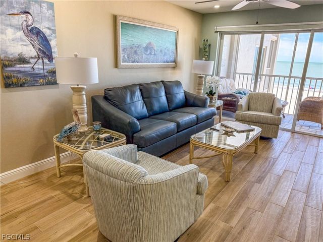 26000 Hickory BLVD 303, Bonita Springs, FL 34134