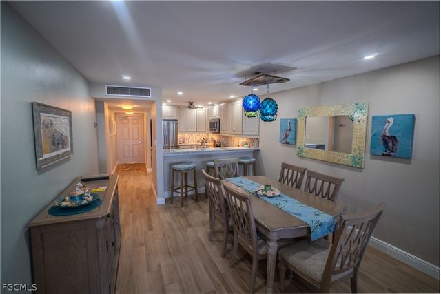 26000 Hickory BLVD 303, Bonita Springs, FL 34134