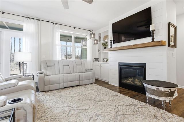 44 Honeydew Lane, Dallas, GA 30157