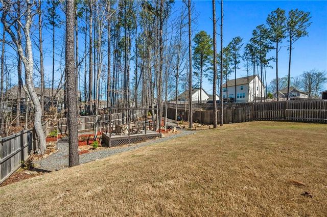 44 Honeydew Lane, Dallas, GA 30157