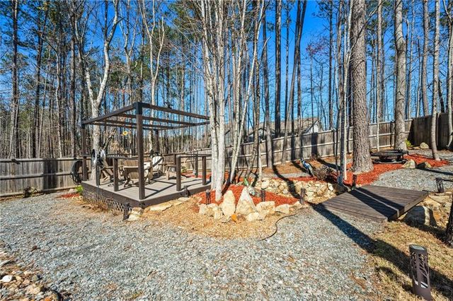 44 Honeydew Lane, Dallas, GA 30157