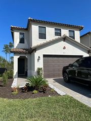 8863 Madrid CIR, Naples, FL 34104