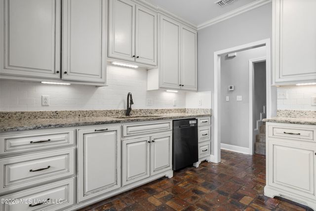 6465 Apelehama Road, Diamondhead, MS 39525