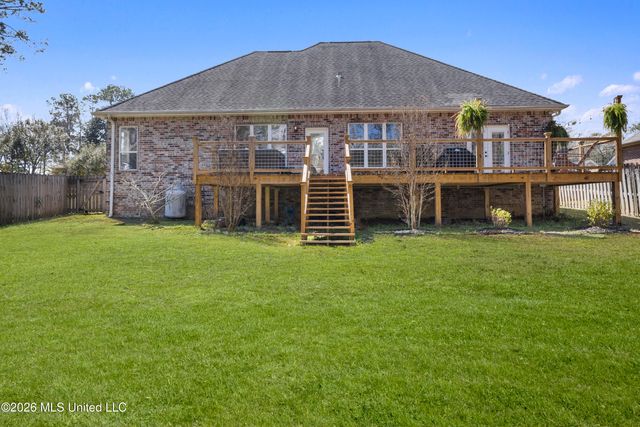 6465 Apelehama Road, Diamondhead, MS 39525