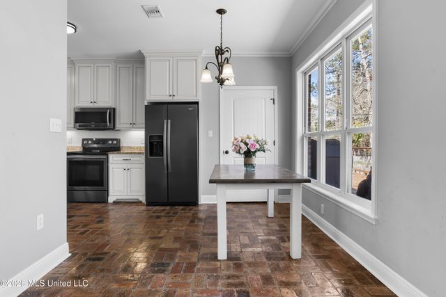 6465 Apelehama Road, Diamondhead, MS 39525