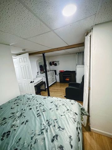 52 Harold St, Providence, RI 02908