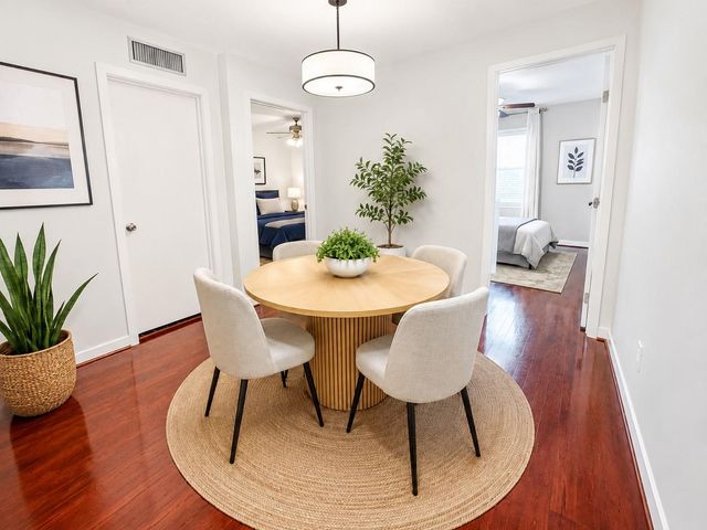 2320 Gramercy Street, Houston, TX 77030