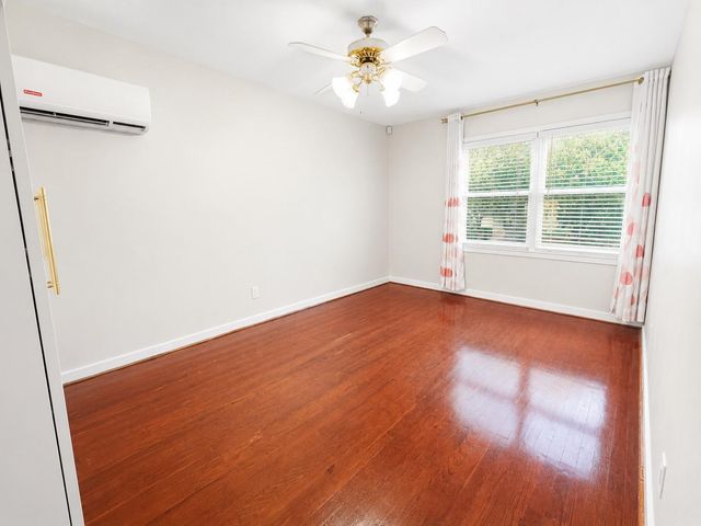 2320 Gramercy Street, Houston, TX 77030