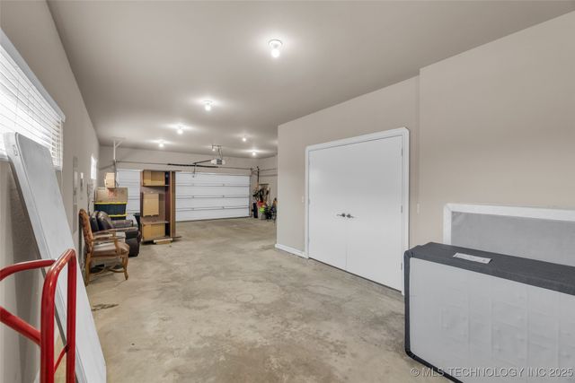 1204 W Fargo Lane, Broken Arrow, OK 74012