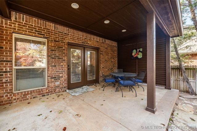 1204 W Fargo Lane, Broken Arrow, OK 74012