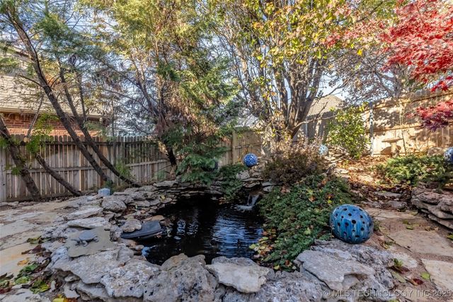 1204 W Fargo Lane, Broken Arrow, OK 74012