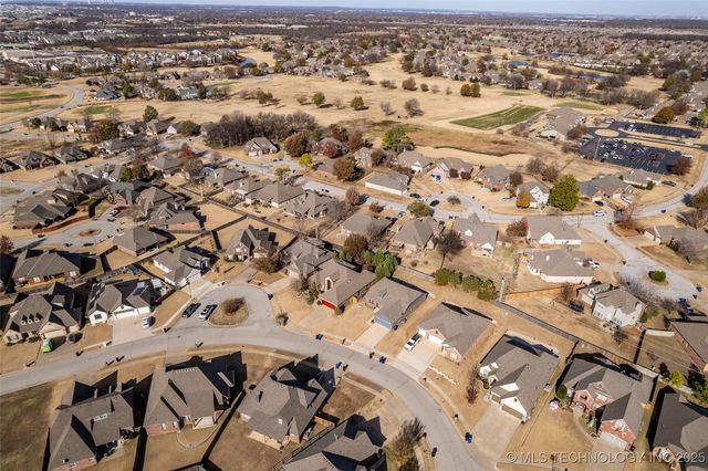 1204 W Fargo Lane, Broken Arrow, OK 74012