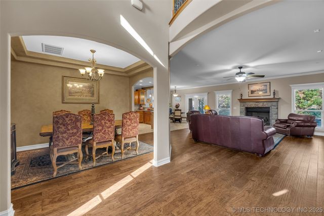 1204 W Fargo Lane, Broken Arrow, OK 74012