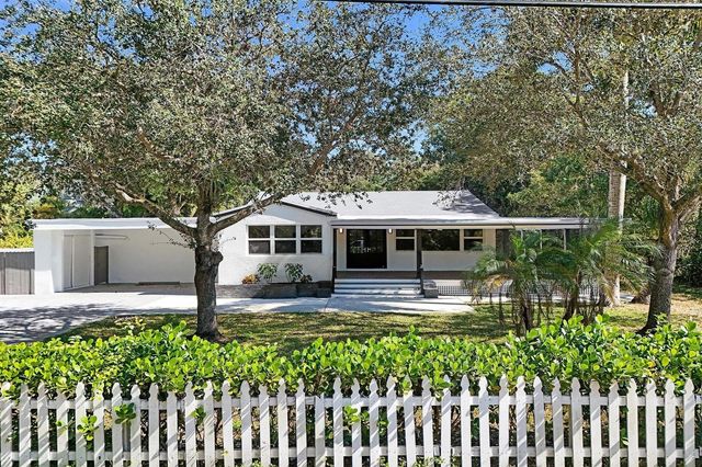 216 Bayberry Drive, Plantation, FL 33317