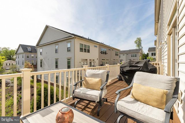 17810 THOMAS VILLAGE LN, Sandy Spring, MD 20860