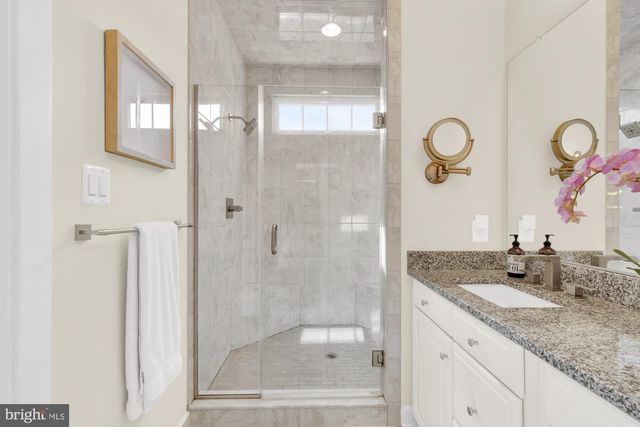 17810 THOMAS VILLAGE LN, Sandy Spring, MD 20860