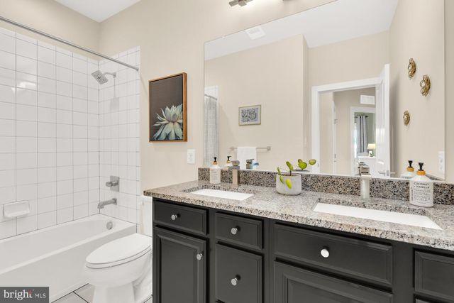 17810 THOMAS VILLAGE LN, Sandy Spring, MD 20860