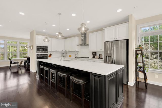 17810 THOMAS VILLAGE LN, Sandy Spring, MD 20860