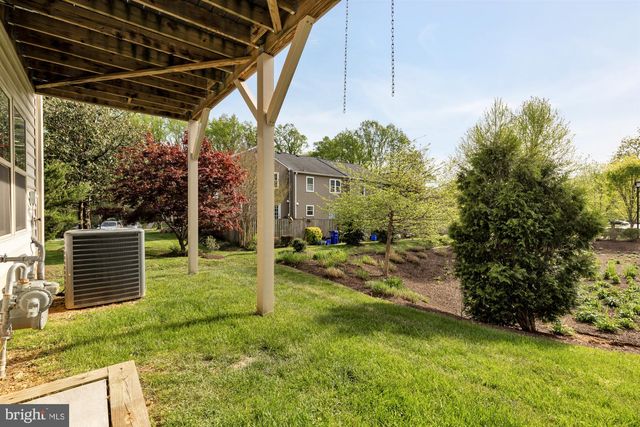 17810 THOMAS VILLAGE LN, Sandy Spring, MD 20860