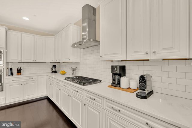 17810 THOMAS VILLAGE LN, Sandy Spring, MD 20860
