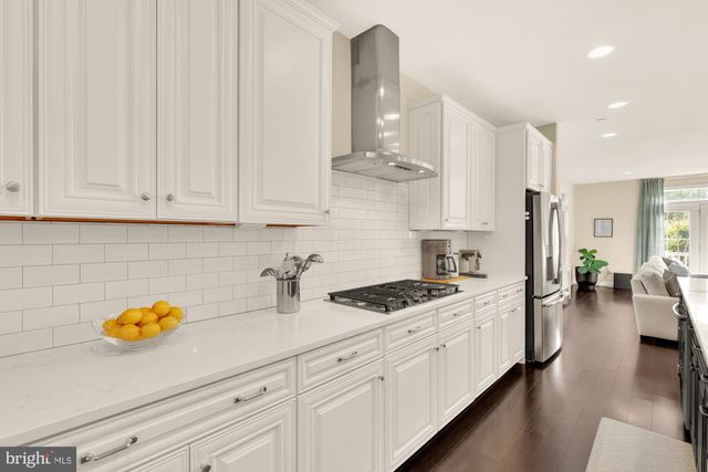 17810 THOMAS VILLAGE LN, Sandy Spring, MD 20860