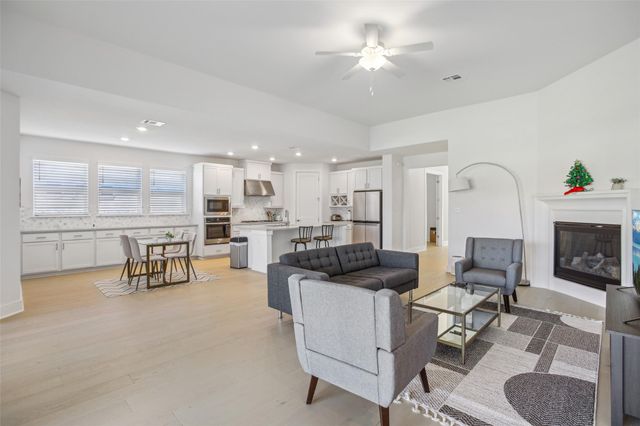 1409 Pink Granite BLVD, Dripping Springs, TX 78620