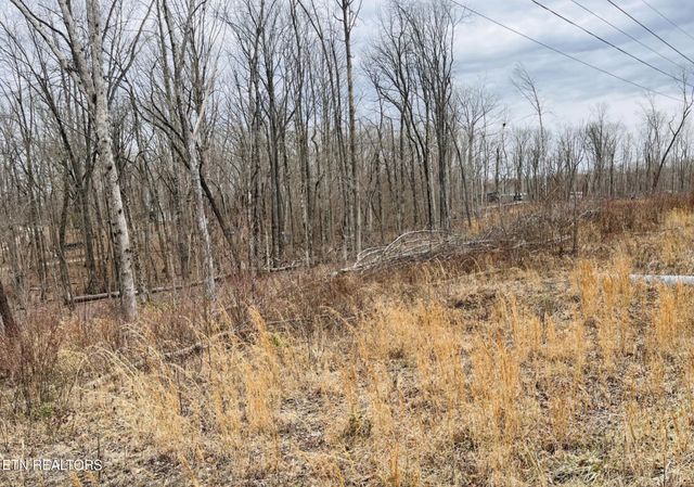 3 Tresa St, Crossville, TN 38572
