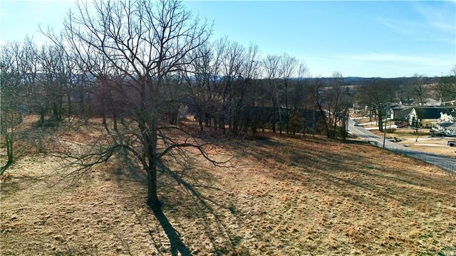 1424 Cottonwood Road, Harrison, AR 72601