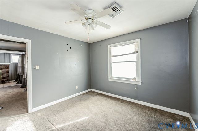 2209 Pickett St, Hopewell, VA 23860