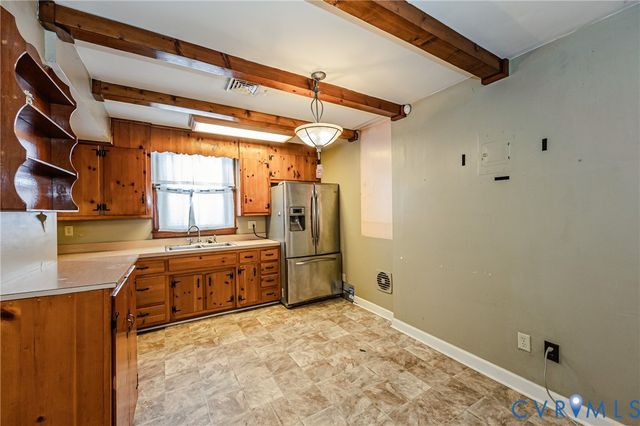 2209 Pickett St, Hopewell, VA 23860