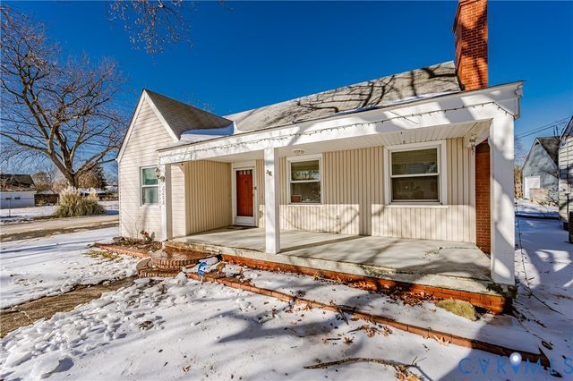 2209 Pickett St, Hopewell, VA 23860