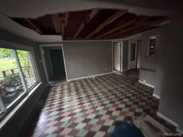 571 Cristy Avenue, Waterford, MI 48328