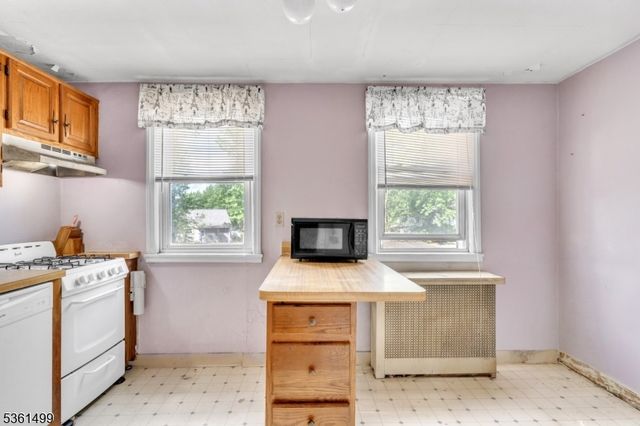 592 Sherman Ave C2 C2, Roselle Boro, NJ 07203