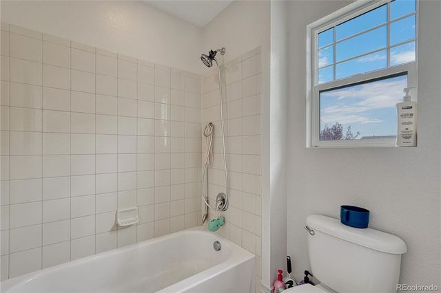 5050 S Riviera Court, Aurora, CO 80015